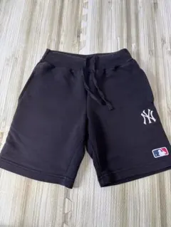 ニューヨーク・ヤンキース ハーフパンツ 黒