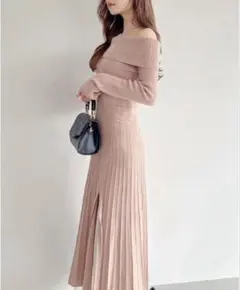 RESEXXY リゼクシー オフショルダー ベージュ ニットワンピース