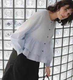 アメリヴィンテージ　シースルー　トップス　ブルー AMERI VINTAGE シースルーレイヤード ブルー トップス - メルカリ
