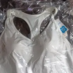 ユニクロ エアリズム 白　ブラトップ 3 XL　 レーサー バック　新品未開封