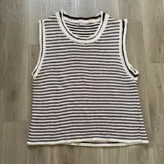 ZARA ノースリーブニット セーターのサムネイル