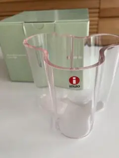 新品　未使用　イッタラ　ベース　Maljakko 95mm サーモンピンク