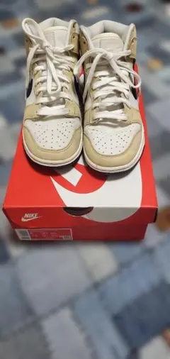 W NIKE DUNK HIGH PRM MF