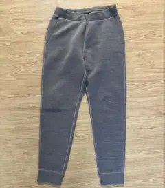 UNIQLO　ウルトラストレッチドライスウェットパンツ　グレー　M