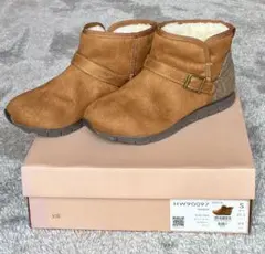 値下げ！新品未使用　内ボア付　ホーキンススポーツムートンブーツ 22.5〜23
