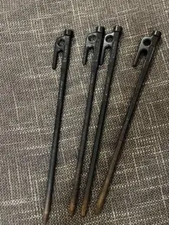 snowpeakスノーピーク ソリッドステーク 30cm 4本セットのサムネイル