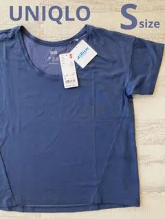 ユニクロ　エアリズムラウンドネックT