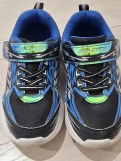 子供用　光るスニーカー　20.0
