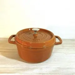 【希少】ストウブ ピコココット ラウンド 22cm オレンジ ビンテージ 希少】ストウブ ピコココット ラウンド 22cm オレンジ