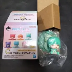 櫻井優衣 FRUITS ZIPPER マスコットフィギュア