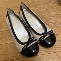 ヒルズアヴェニュー バイカラーウェッジソールパンプス23.5