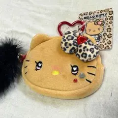 【新品】しまむら×ハローキティコラボ　ミニポーチ　サンリオのサムネイル