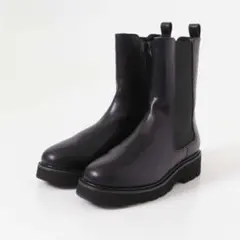 URBAN RESEARCH　軽量サイドゴアブーツ