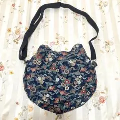 Item thumbnail for item 43786d53-7d44-48e4-a96b-d9a8d32f3724