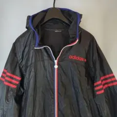 ⭐美品adidas（アディダス）⭐ フード付きナイロンジャケット　L位