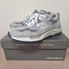 New Balance M992GR グレー　28.5cmのサムネイル