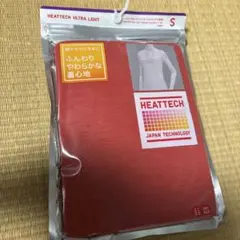 HEATTECH Ultra Light Turtleneck Tshirt S