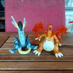 モンコレ　ポケモン　ミライドン　リザードン（キョダイマックスのすがた）1074