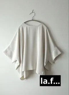 アパートバイローリーズ】L Vネックプルオーバー フレンチスリーブ 