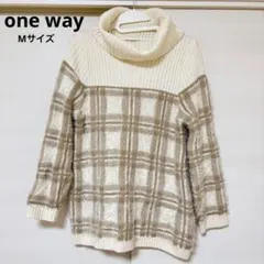 one way ワンウェイ タートルネック ニット　セーター ベージュ Mサイズ