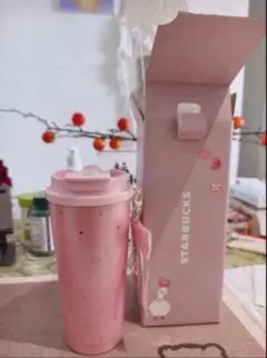 中国　スターバックス　バレンタイン限定　タンブラー　チャーム