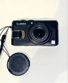 デジタルカメラ Panasonic LUMIX DMC LX2 Amazon | パナソニック デジタルカメラ LUMIX LX2 シルバー DMC-LX2-S