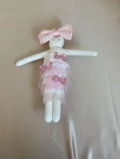 お人形　可愛い　ピンク　女の子　リボン　フリル　レース　白
