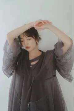 Andequal asymmetry tulle tunic(グレー) - メルカリ
