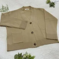 春先美品【Samansa Mos2 blueベージュ Vネック長袖カーディガン】