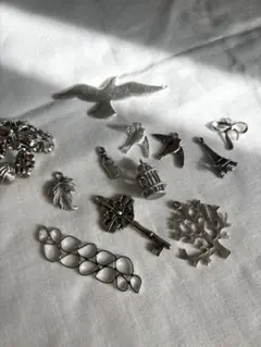 シルバーカラー　チャームまとめ売り　ペンダントトップ