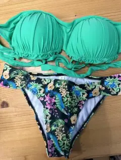 グリーン フラワープリント セパレートビキニ