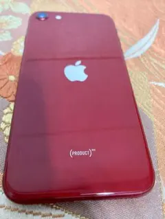 Apple iPhone SE (第3世代) レッド