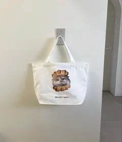 韓国ブランド BRACKET TABLE オリジナルトートバッグ　猫 白