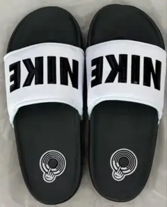 Nike スライドサンダル 001ホワイト/ブラック