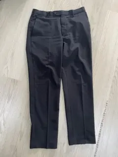 ユニクロ　感動パンツ　レディース