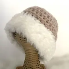 ハンドメイド(394) 手編み かぎ針編みニット帽 ふわふわ ファー　ピンク