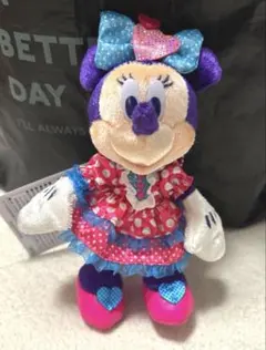 ディズニー　パルパルーザ　ミニーのファンダーランド　ぬいぐるみバッジ　ミニー