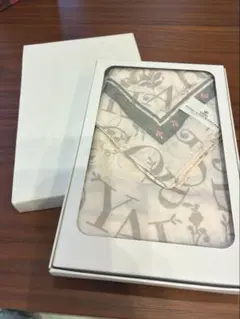 ロイヤルコペンハーゲンのヴィンテージスカーフ♡のサムネイル
