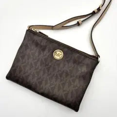 マイケルコース　ショルダーバッグ　財布 pvc 斜め掛け　ウォレット 総柄