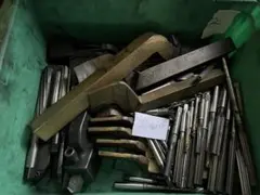 使用済超硬エンドミル 、チップスクラップ　約2.2キロ 使用済み超硬チップスクラップ 使用済超硬エンドミル 、チップ