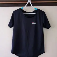 FILA Tシャツ 　ネイビー