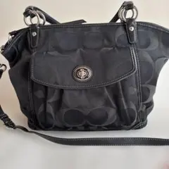 コーチ ハンドトートバッグ　肩掛けターンロック