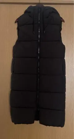 ☆H&M ☆フード付き ブラック ロングダウンベスト　XXSサイズ