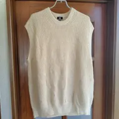 【美品】UNIQLO ベージュ ノースリーブベスト XL