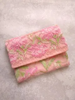 Item thumbnail for item 7ef59d83-c82d-4769-92a2-f350389b3153