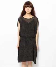 pas de calais パドカレ シュリンク ハト柄プリントワンピースのサムネイル