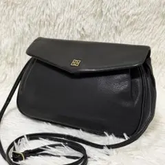 【極美品】ジバンシー 4Gロゴ レザー ミニショルダー 斜めがけ 黒 ポシェットのサムネイル