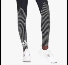 Item thumbnail for item ecd29bec-3d99-4176-87fc-37268517e2f8