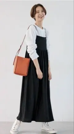 サロペットスカート
