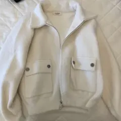 ホワイトフリースジャケット